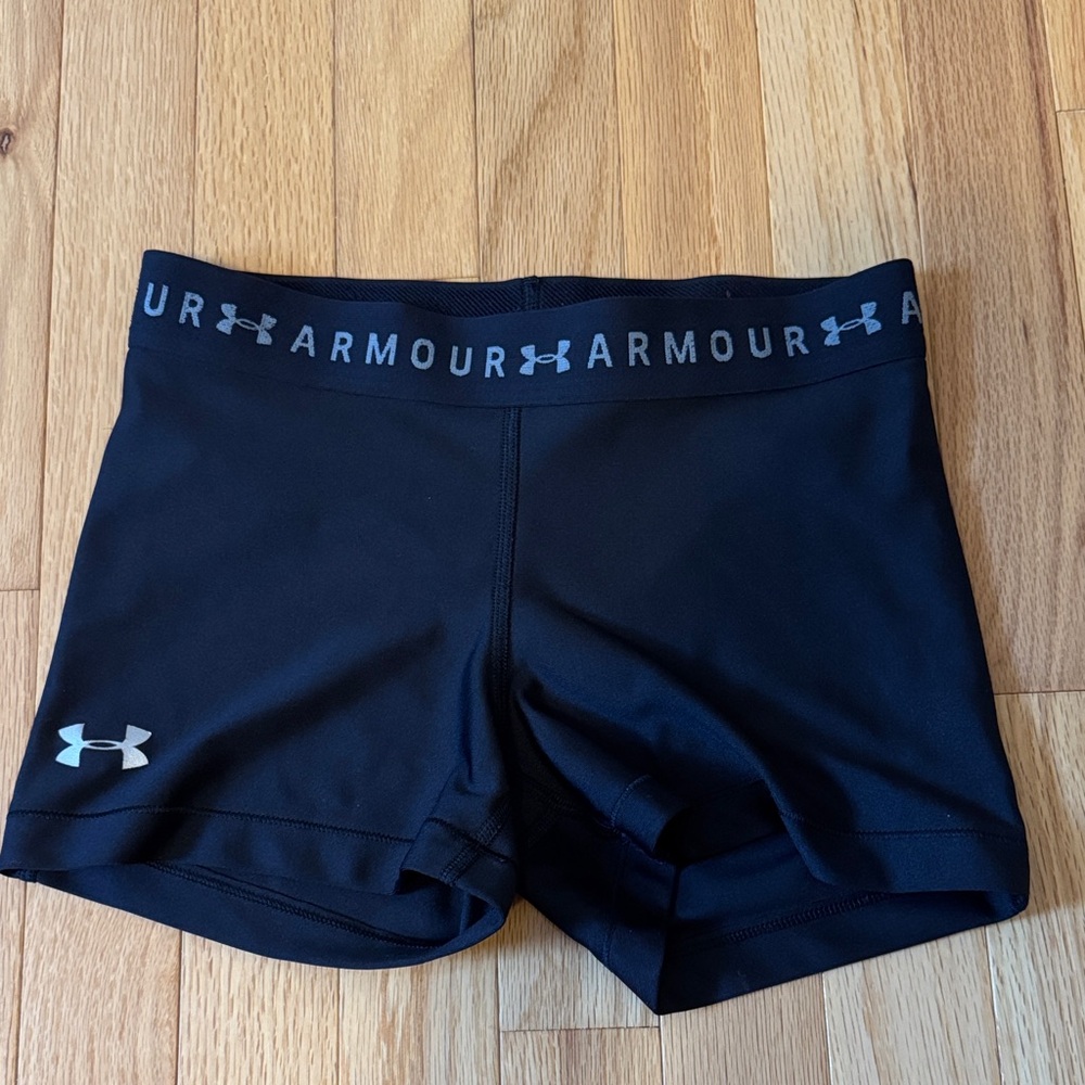 Under Armour Women's Black Athletic Shorts
